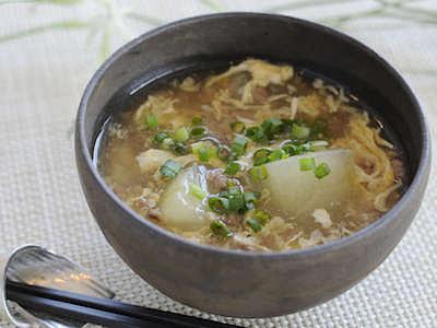 しょうが風味のとろとろ冬瓜スープ