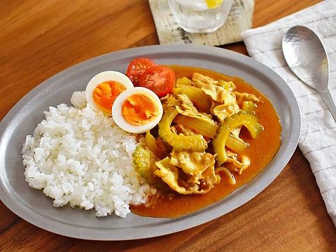 ゴーヤと豚肉の夏カレー