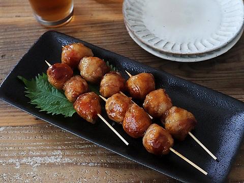 ミニトマトの肉巻き照り焼き・団子風