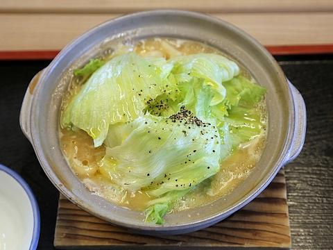 冬の麺益力！BLMC鍋焼うどん（ベーコンレタス味噌チーズ鍋焼うどん）