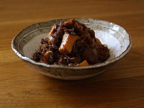 きのこと牛肉の洋風しぐれ煮