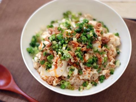 レンジで簡単！ツナ麻婆丼