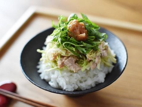 ツナの梅マヨ丼