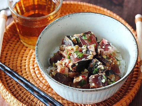 かつおのたたきスタミナ香味Wぽん酢丼