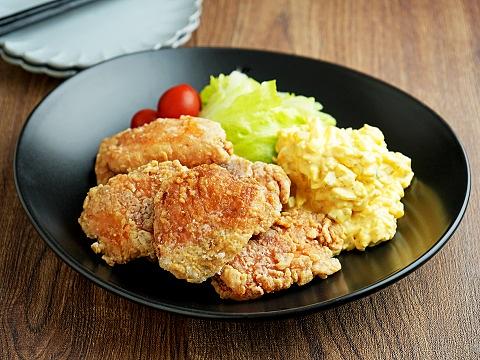 鮭のから揚げ タルタル添え