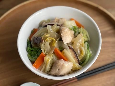 鶏ささみと白菜のさっぱり鶏ちゃん丼